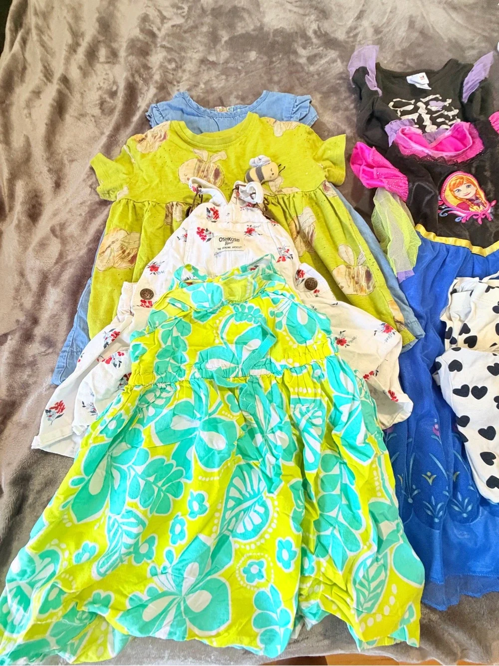 Toddler Girl Clothing Bundle 2T 3T Carter's H&M OshKosh Mini Boden